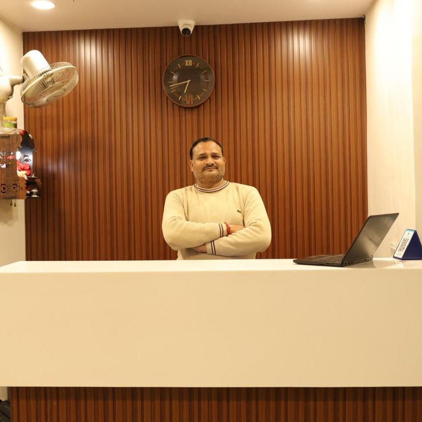 LUXURY ROOMS By HOTEL HARI PALACE