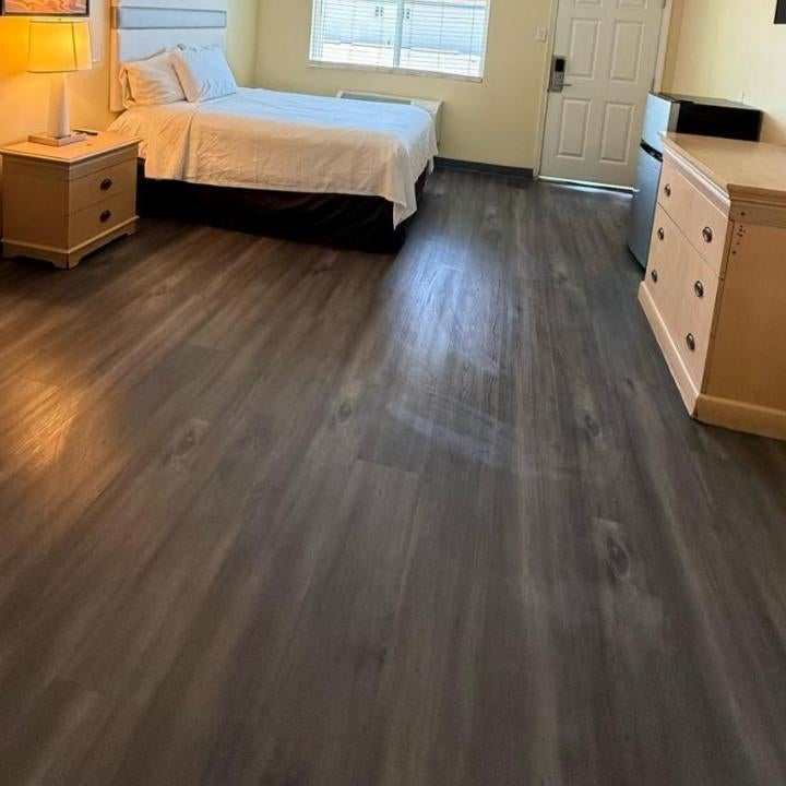 Citrus Inn & Suites