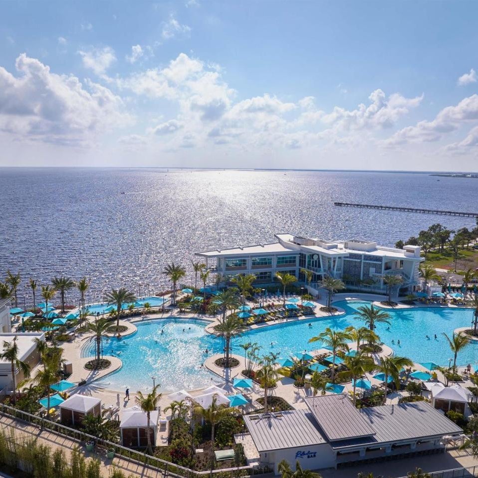 Sunsuites Villas At Sunseeker Resort, Curio By Hilton