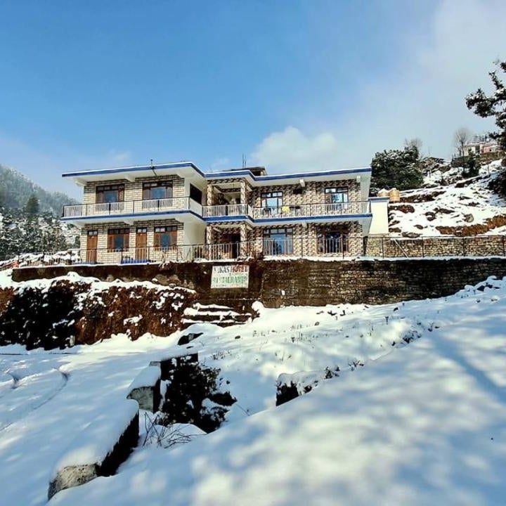 VIKAS HOTEL AND RESTAURANT