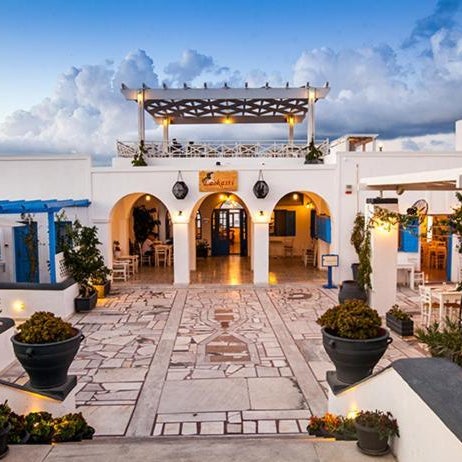 White Pearl Laokasti Suites