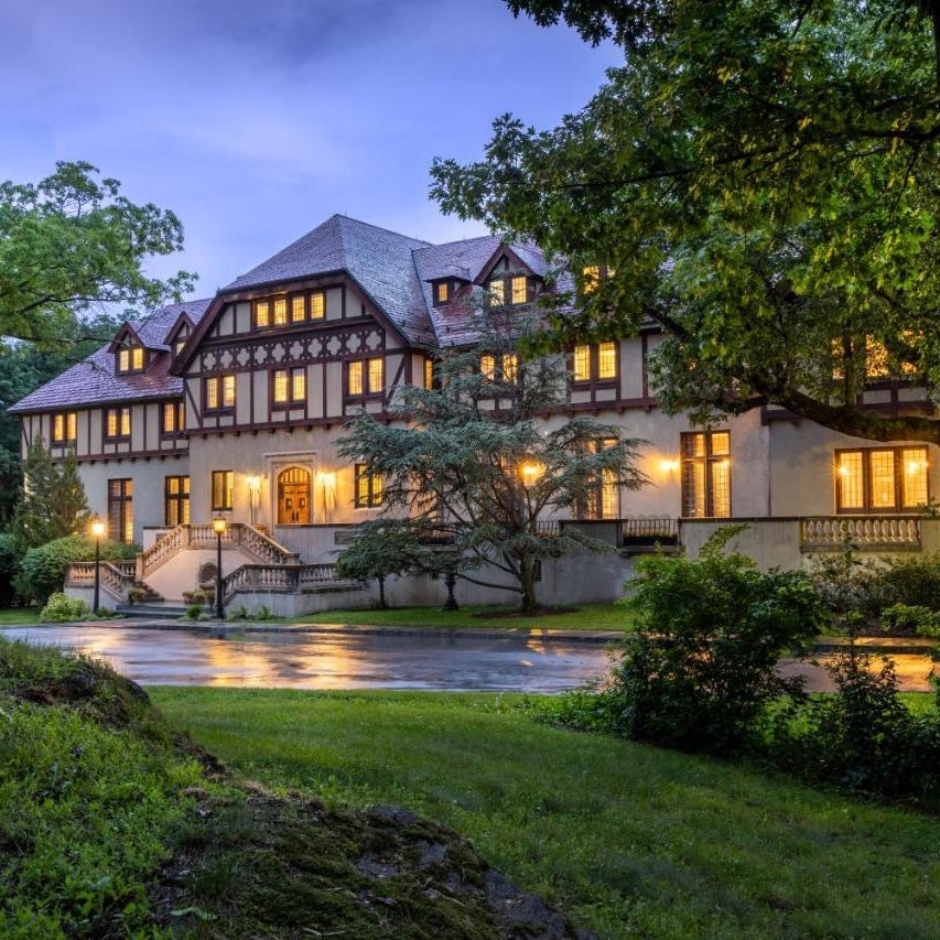 Alumnae House, the Inn at Vassar College