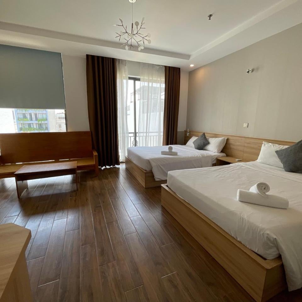 UrbanR Danang Beach - An Thuong Walking Street