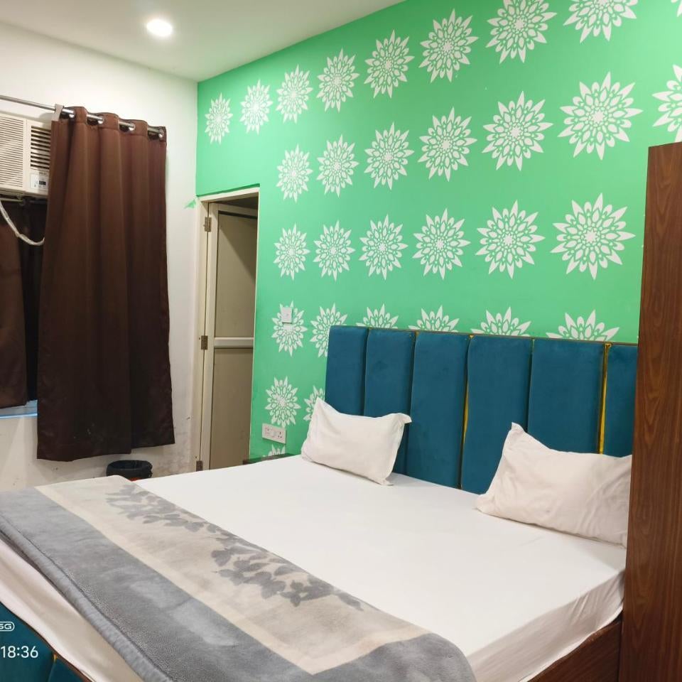 Staylo Hotel Shiva Thumbnail