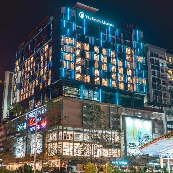 The Everly Lhesson Kuching