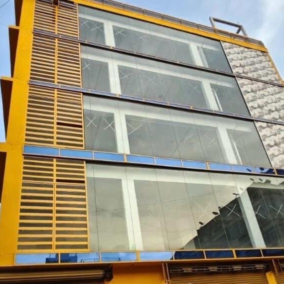 Super Townhouse Mantri Square Metro Station Formerly Magestic
