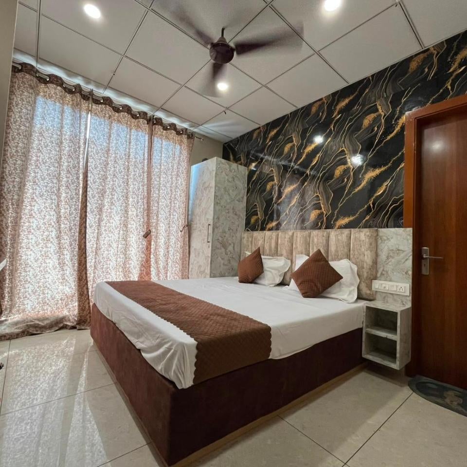 Hotel Dreamland