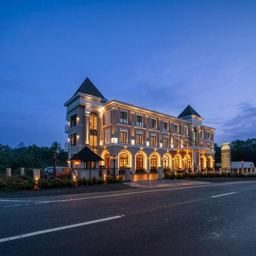 HOTEL MARIAPARK KALLooRKKAD