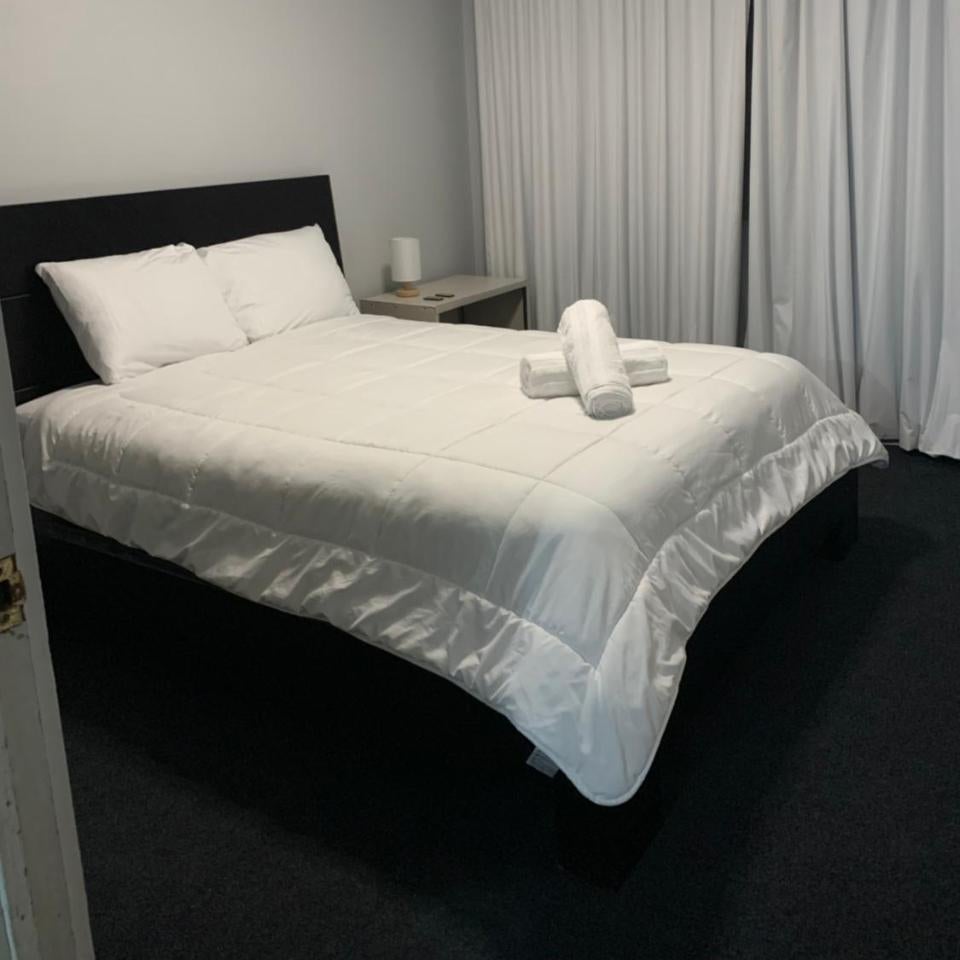 Zenora Suites
