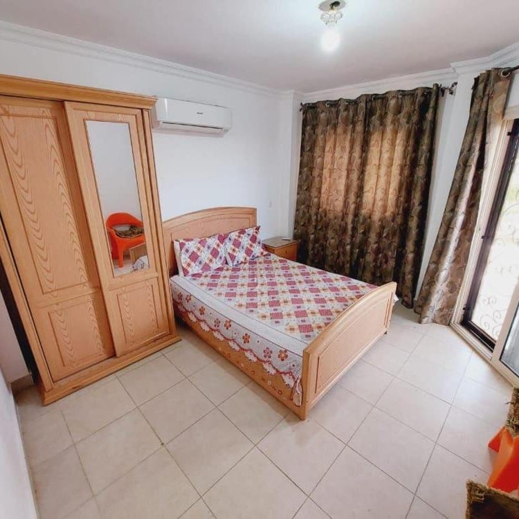 Cairò Plàza, Ravexa Hotel