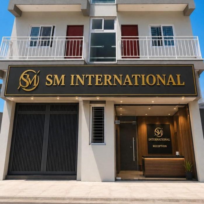 SM INTERNATIONAL