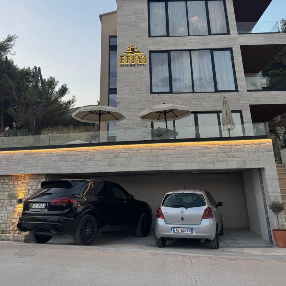 EFFÉI Boutique Hotel