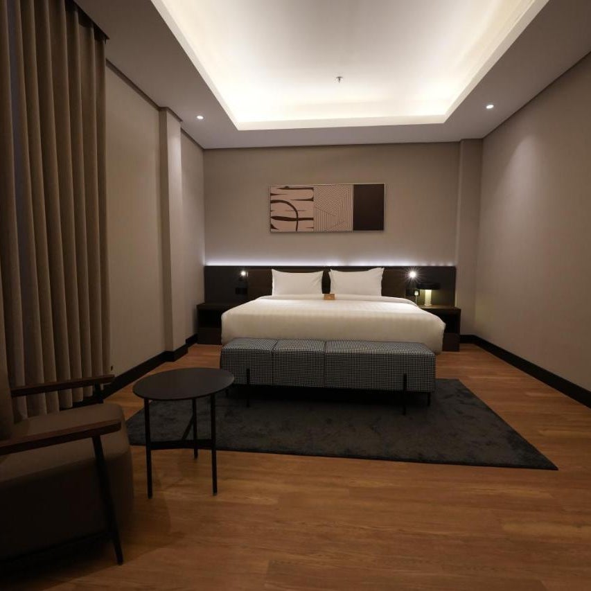 Snood Mawten Hotel