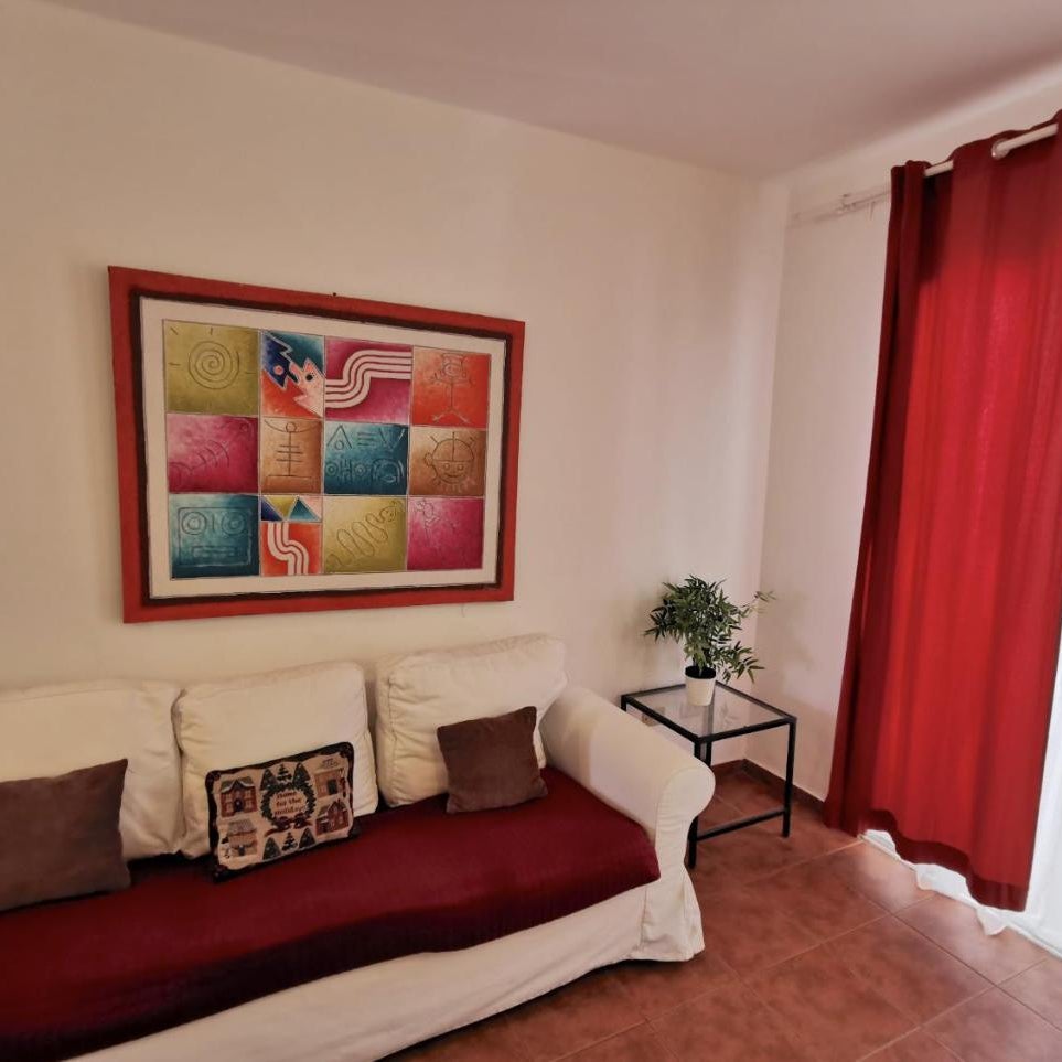 PARADISE BAY VILLAS with Sea View and Wi-Fi