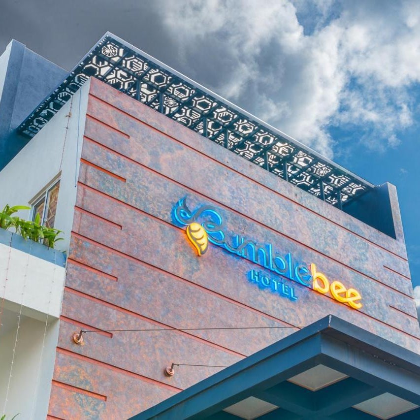 Bumblebee Hotel