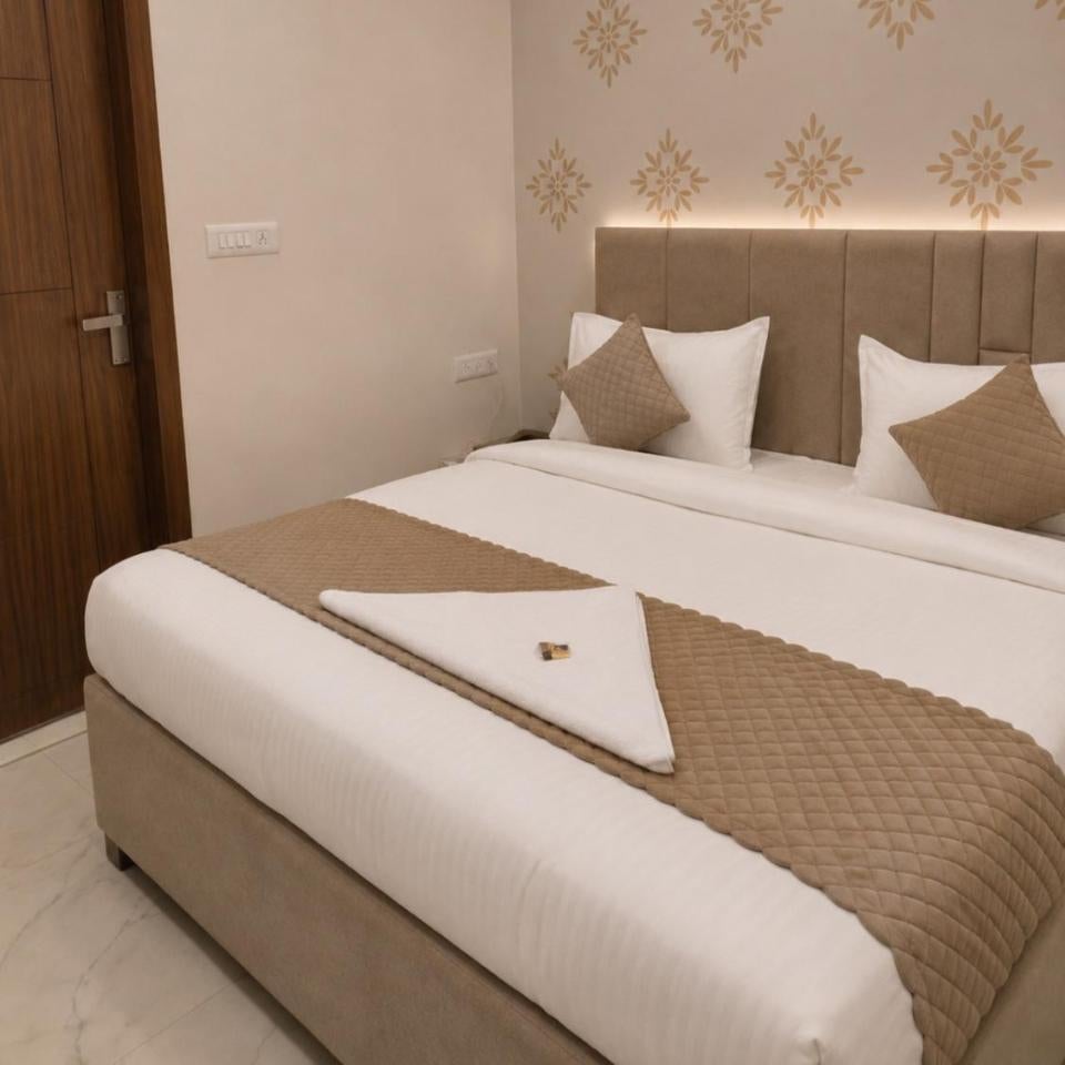 Hotel International - Govindpuri Metro