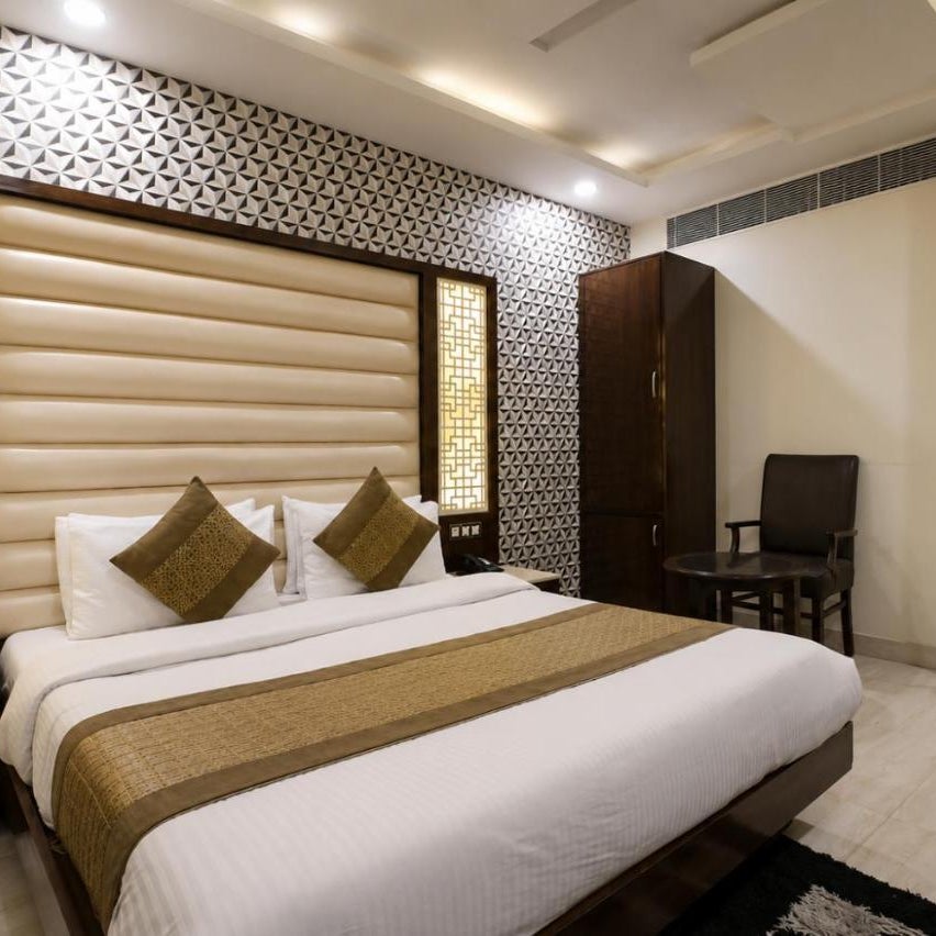 Hotel Star Villa - Fortis Hospital, Shalimar Bagh