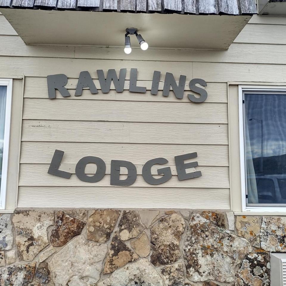 Rawlins Lodge