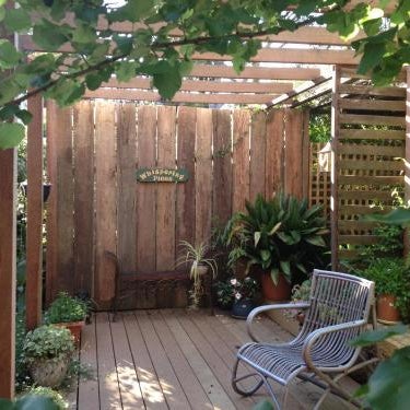 Whispering Pines Bed and Breakfast Thumbnail