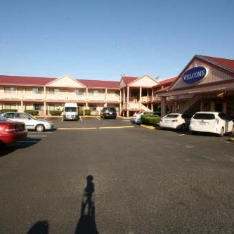 Welcome Everett Inn Thumbnail