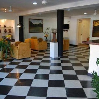 Hotel Iguana Azul