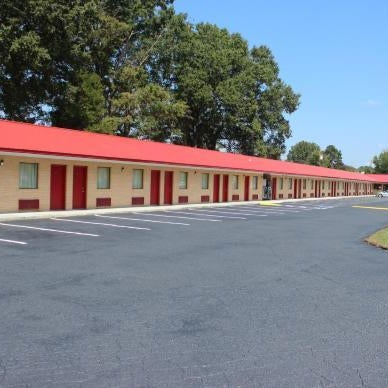 Landsford Inn Thumbnail