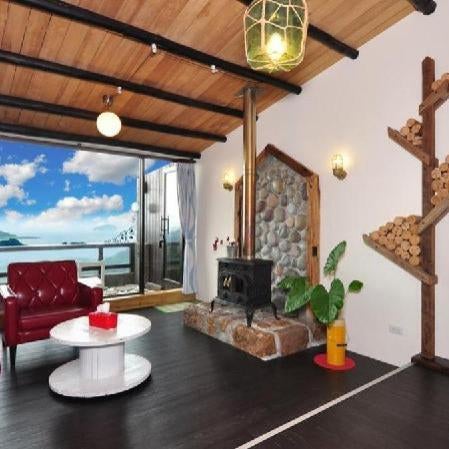 Sunny Room