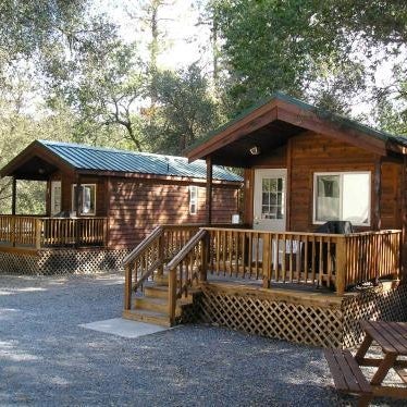 Ponderosa Camping Resort One-Bedroom Cabin 2 Thumbnail