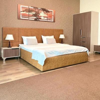 Caravan Hotel Thumbnail