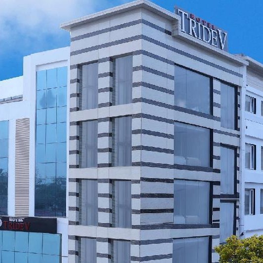 Hotel Tridev