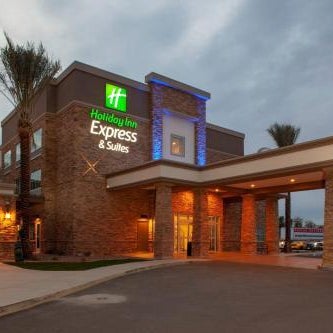 Holiday Inn Express and Suites Gilbert - East Mesa By IHG Thumbnail