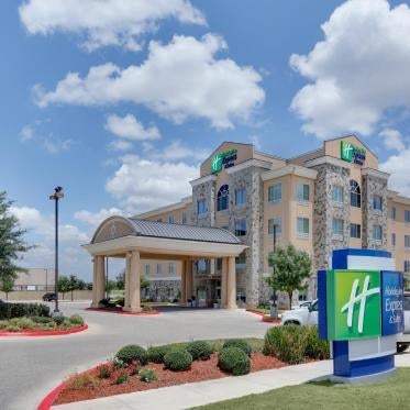 Holiday Inn Express & Suites San Antonio - Brooks City Base By IHG Thumbnail