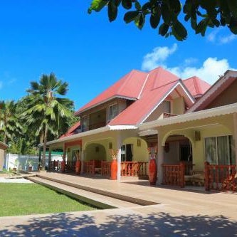 Villa Authentique Thumbnail