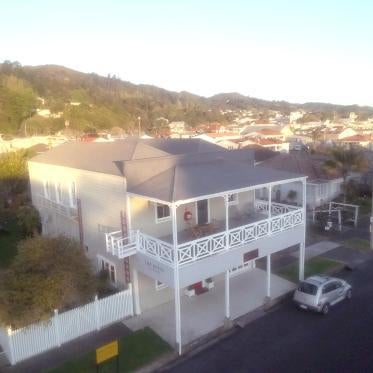 Lady Bowen Bed & Breakfast
