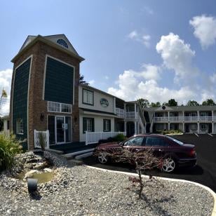 Empire Inn & Suites Absecon/Atlantic City Thumbnail