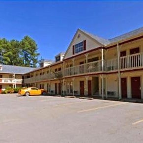 Americas Best Value Inn Anderson Thumbnail