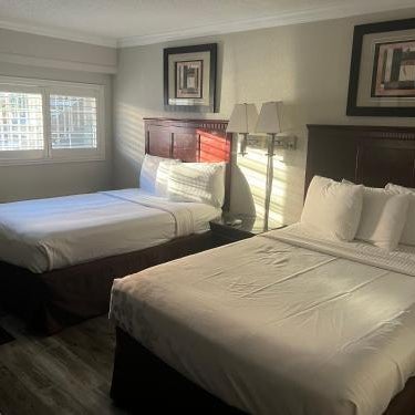 Dream Inn Thumbnail