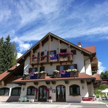 Hotel Ristorante La Lepre Bianca