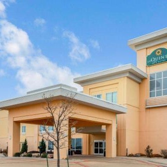 La Quinta Inn & Suites by Wyndham Clinton Historic Route 66 Thumbnail