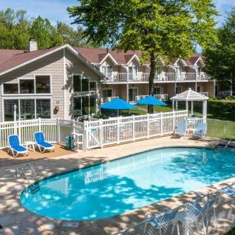Somerset Inn & Suites Thumbnail