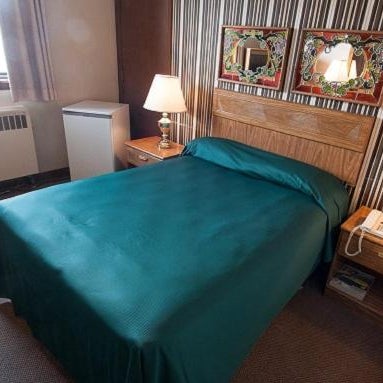 Curtis Gordon Motor Hotel Thumbnail