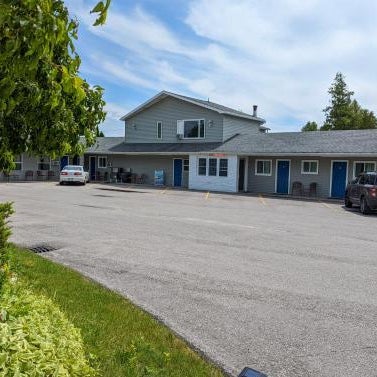 Huron Inn Thumbnail