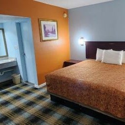 Town House Inn Cape Girardeau Thumbnail