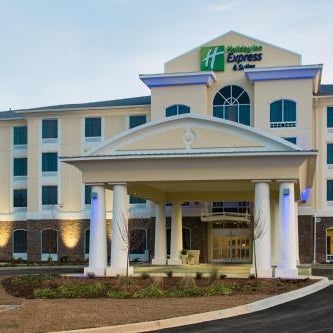 Holiday Inn Express & Suites Aiken by IHG Thumbnail