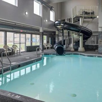 Home Inn & Suites Regina Airport Thumbnail