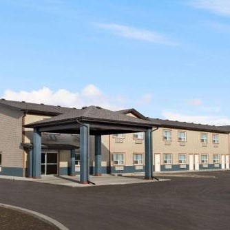 Travelodge by Wyndham Pincher Creek Thumbnail