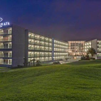 Crowne Plaza Caparica Lisbon By IHG Thumbnail