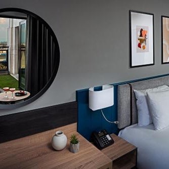 George Limerick Hotel Thumbnail