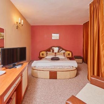 Peneka Hotel Thumbnail