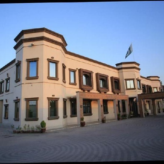 Midway Hotel & Restaurant Thumbnail